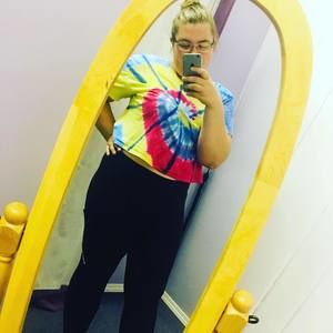 Meet your Posher, Raina